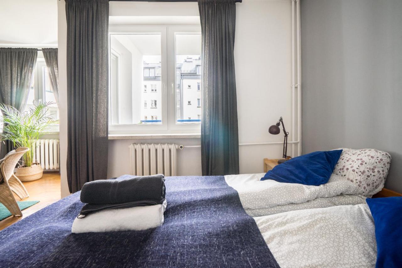 Oomph 3-bedroom Flat Warschau