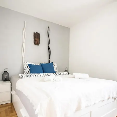 Oomph Warsaw Central 3-Bedroom Flat Exteriér fotografie